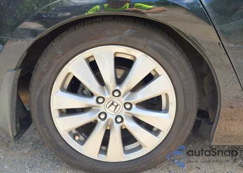 2012 Honda Accord 2.4 Ex-L из США, поврежденный, VIN 1HGCP2F88CA035242